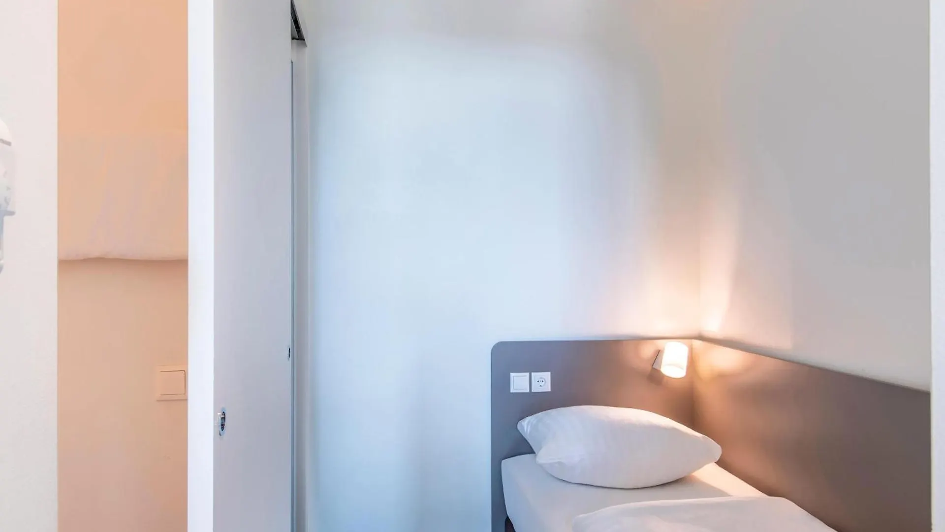 ***  B&B Hotel München-Trudering Deutschland
