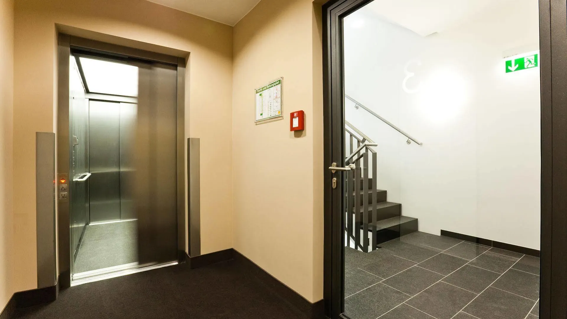B&B Hotel München-Trudering 3*,  Deutschland